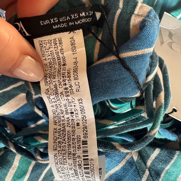 Beautiful linen blend Zara top - Picture 5 of 6